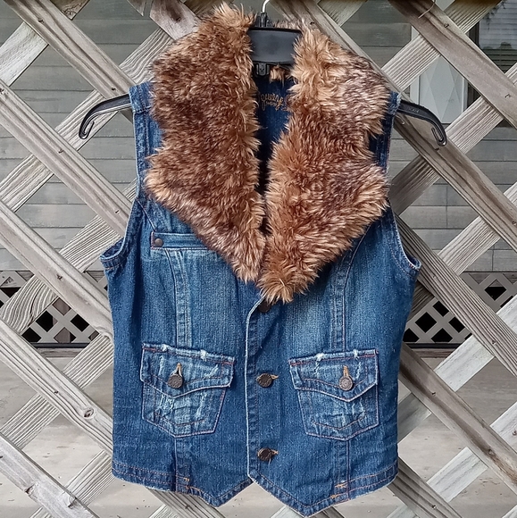 Squeeze Jeans Blue Jean Vest with Removable Fur Collar - Picture 1 of 5